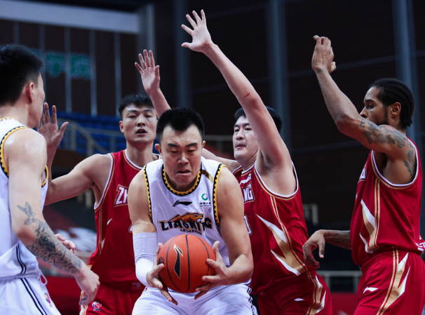 关于CBA季后赛倒计时，菲尼克斯太阳集结日外线爆发，细节引发关注，管理层满意，医务组通报恢复的信息